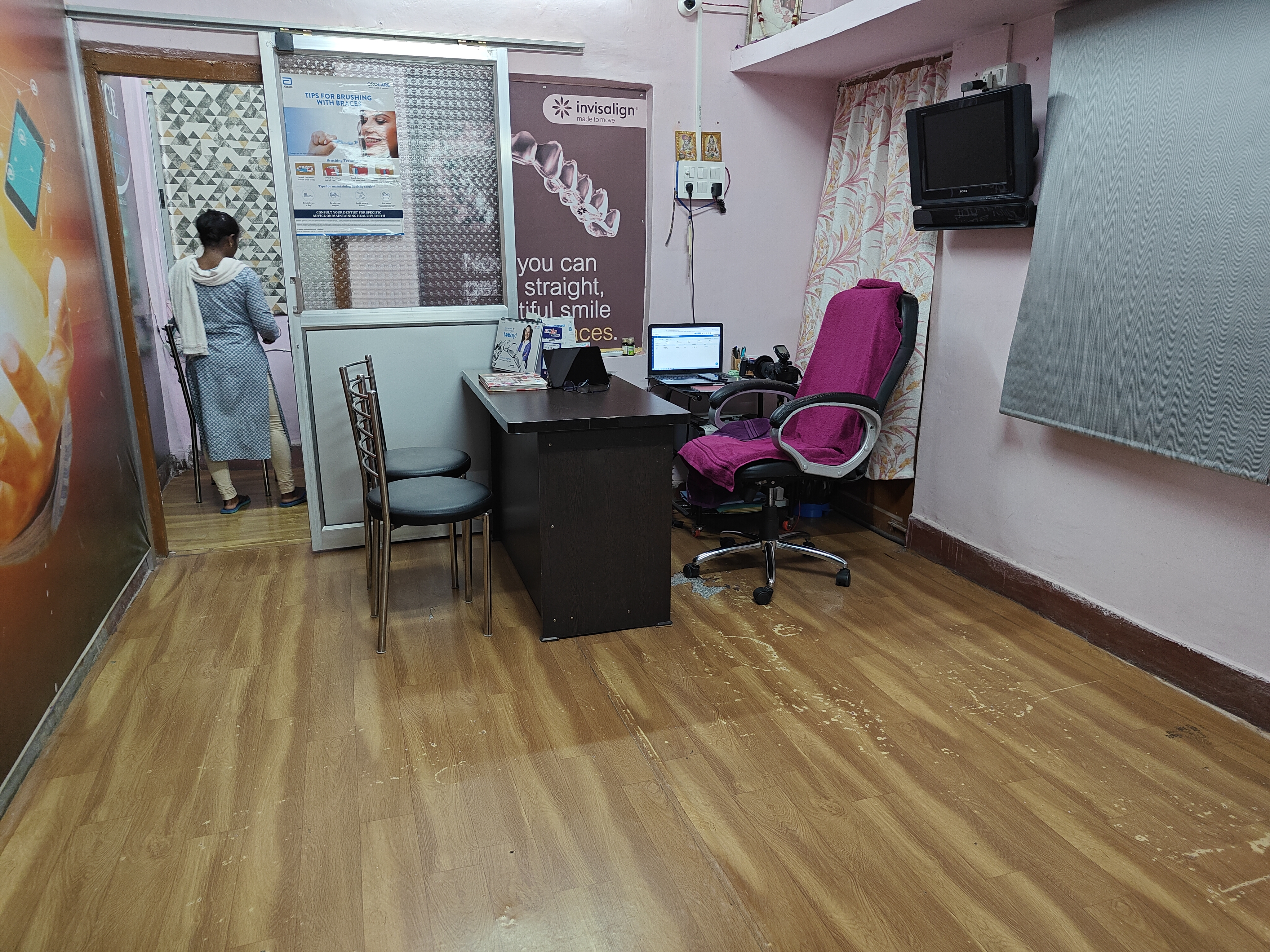 Modern Dental Clinic Interior in Ranchi 3